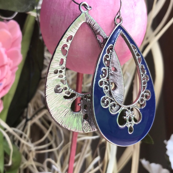 Color Pop Earrings - Picture 2 of 2